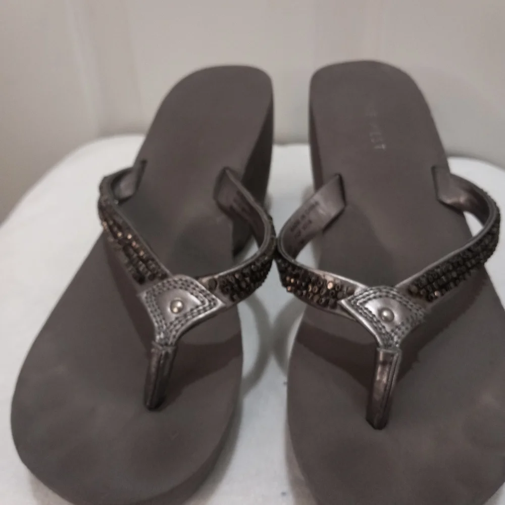 Nine West N-Eclispe3 Grey Wedge Sandle 2.5